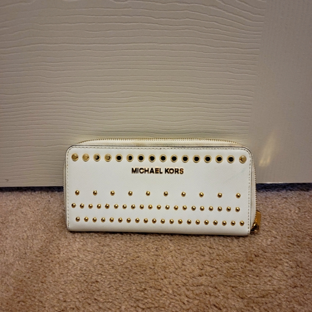 Michael Kors wallet